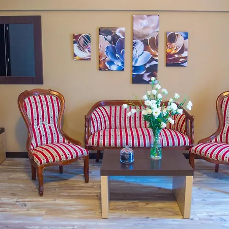 Cavaliero * موستار