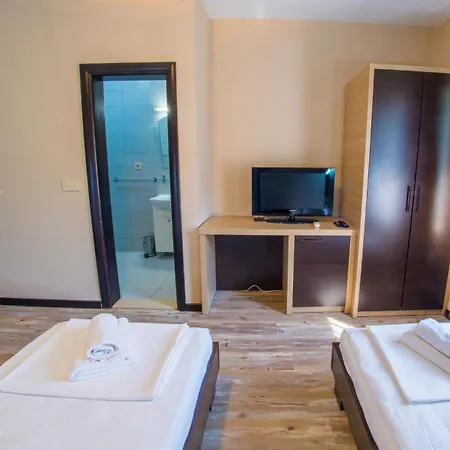 Cavaliero Apartment *
